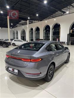 بي واي دي Qin Plus